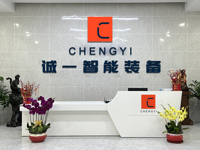 ما هي مزايا آلات التعبئة والتغليف متعددة المسارات